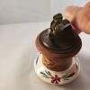Vintage PACTON Table Lighter, from Japan with hand painting of flowers - Image 5