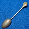 antique / vintage sterling silver coffe spoon with grooved handle and flowr end - Image 2