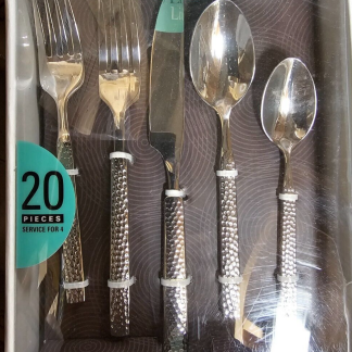 TOWLE LIVING LAWTON 20 pieces service for 4.