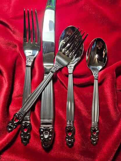 WAITZ frost 5 pc 18/10 flatware set - Image 3